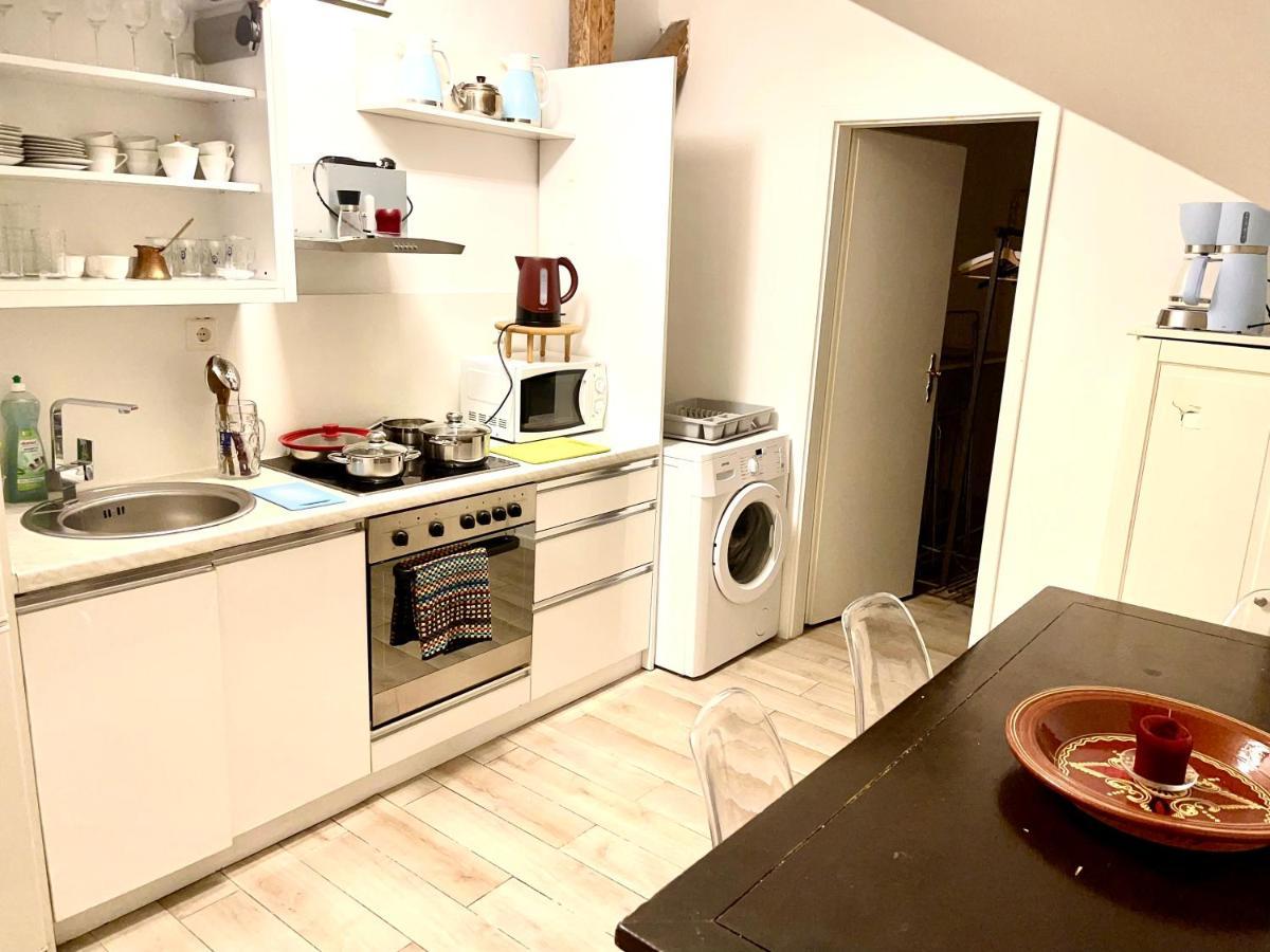 Munich Aparthotel Hotel apartamentowy 3*